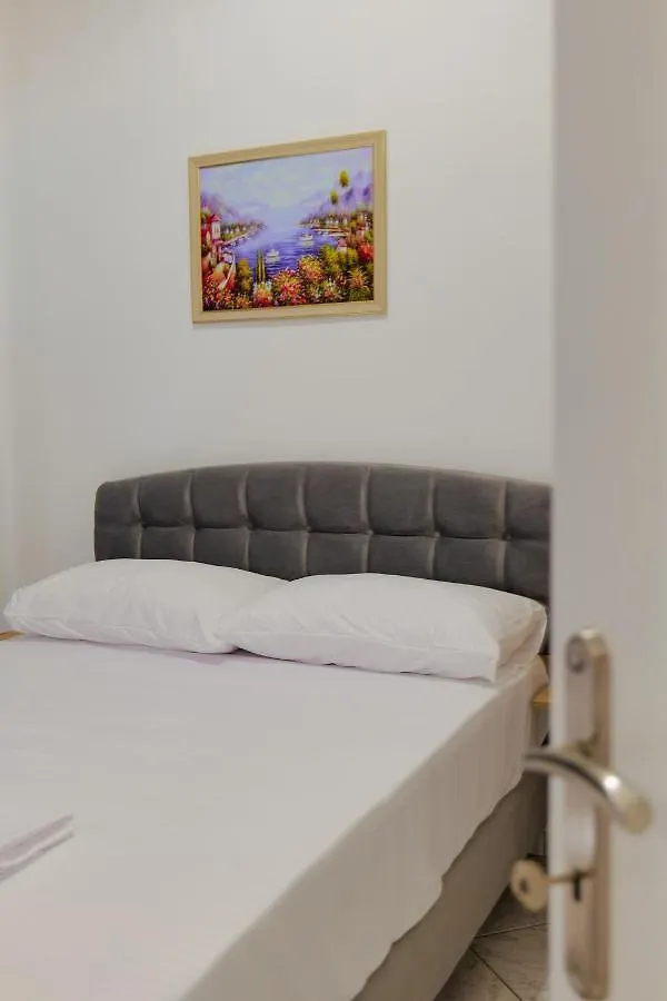 Apartment Hotel Casamia Sarande